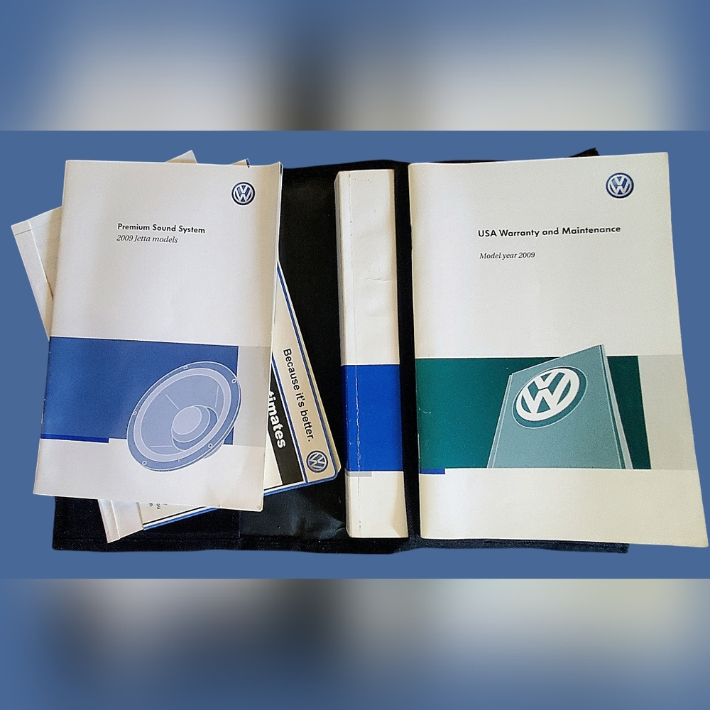 VW JETTA 2009 OWNERS MANUAL, SOUND SYSTEM & MAINTENANCE Books with Canvas Case